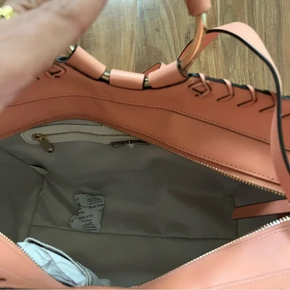 NWT Henri Bendel Maruis Tote-Lacing - Picture 9 of 12